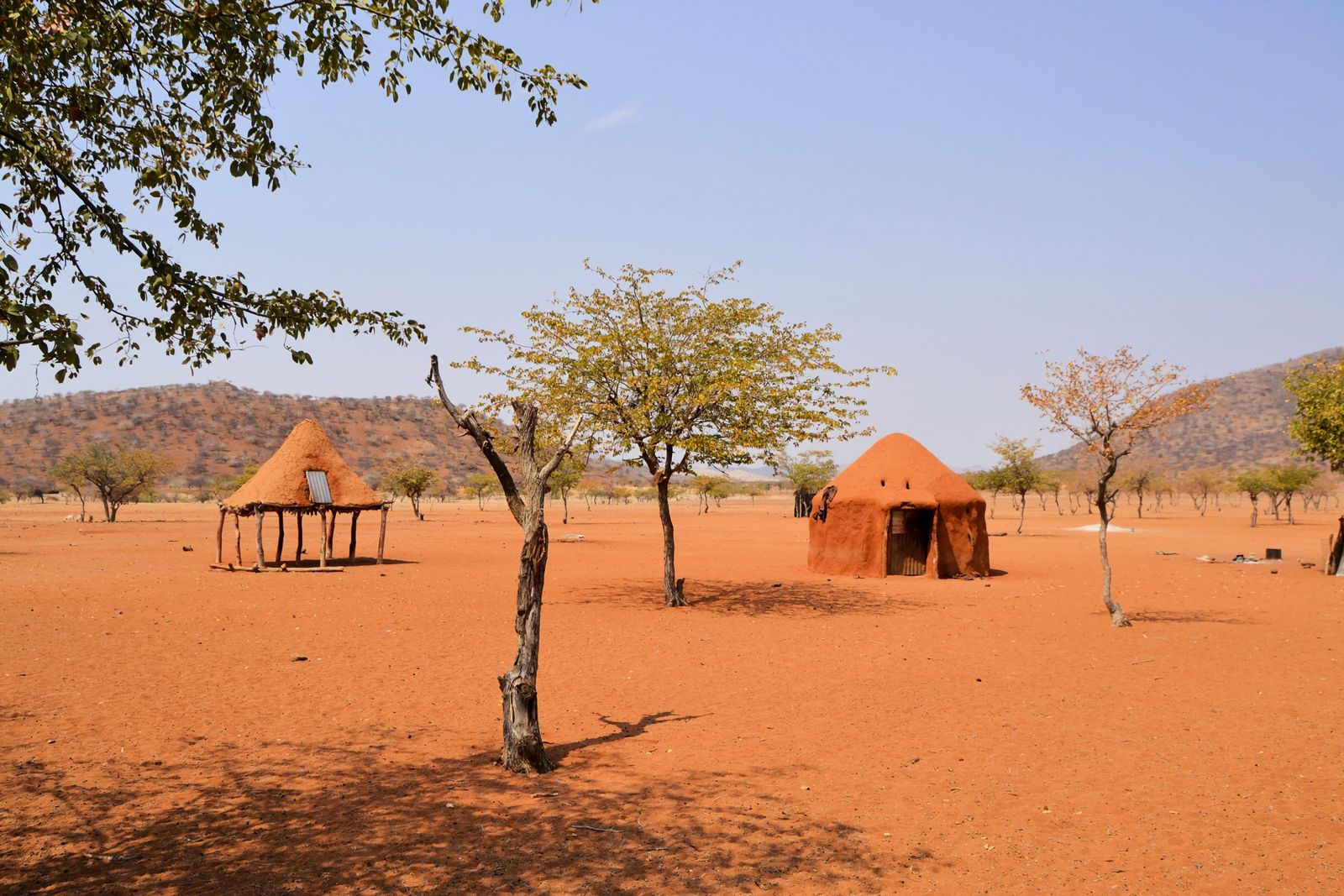 Kaokoland Opuwo Country Hotel Activiteit Himba Dorp WS (2).jpg - Jambo Safari Club